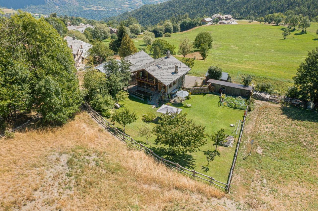 CleMaison Antica Dimora Gignod Exterior foto